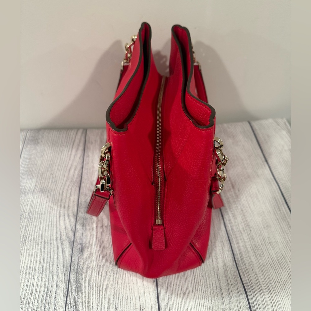 Kate Spade Red Shoulder Bag with Versatile Straps/11x9in - Picture 5 of 15